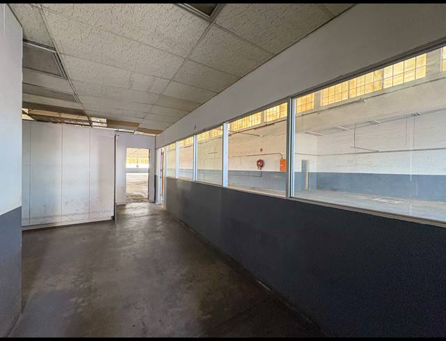 617M² WAREHOUSE FOR SALE IN NEW GERMANY